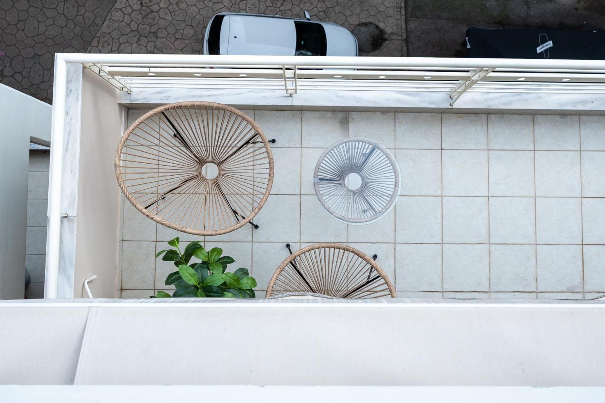 Pomegranate Luxury Penthouse Maisonette With Beautiful Terrace & Free Parking By Binobi ! 塞萨洛尼基 外观 照片