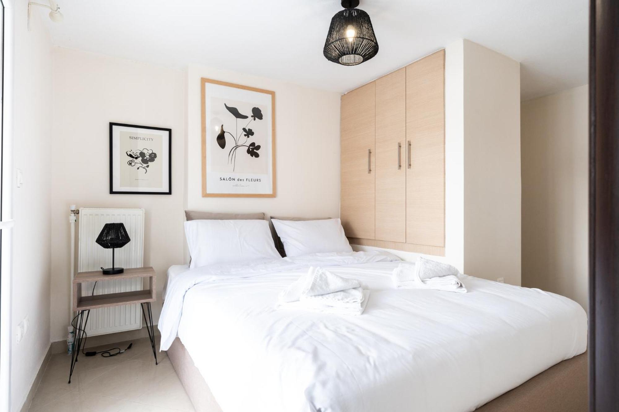 Pomegranate Luxury Penthouse Maisonette With Beautiful Terrace & Free Parking By Binobi ! 塞萨洛尼基 外观 照片