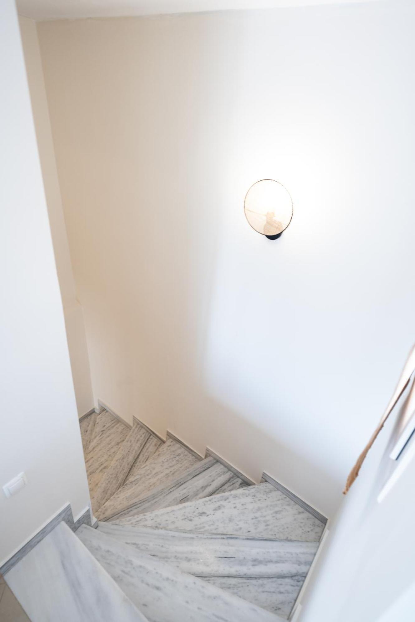 Pomegranate Luxury Penthouse Maisonette With Beautiful Terrace & Free Parking By Binobi ! 塞萨洛尼基 外观 照片
